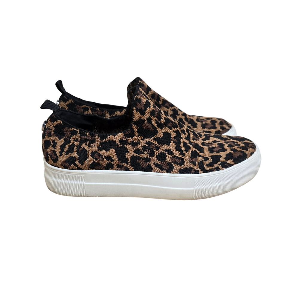 STEVE MADDEN Darayl Leopard Slip On Sneakers Size 6